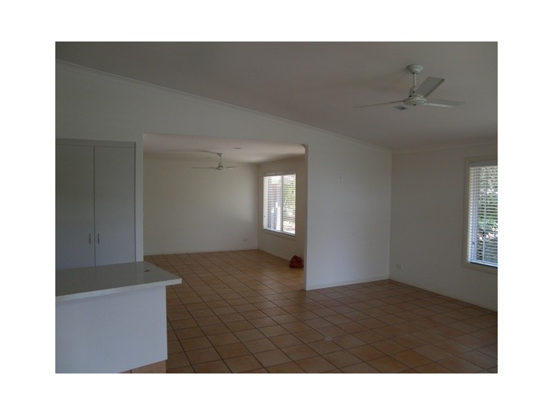 2 Cambridge Court, Tewantin QLD 4565