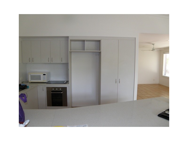 2 Cambridge Court, Tewantin QLD 4565