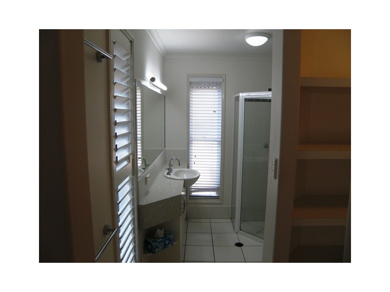 2 Cambridge Court, Tewantin QLD 4565