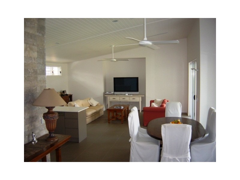 35 Jacksonia Street, Noosaville QLD 4566