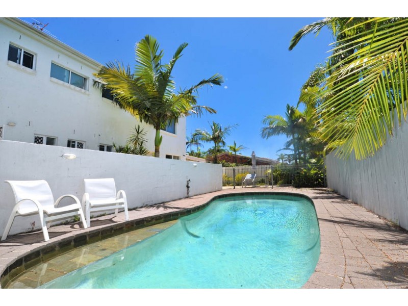 2/6 Woorookool Place, Noosaville QLD 4566