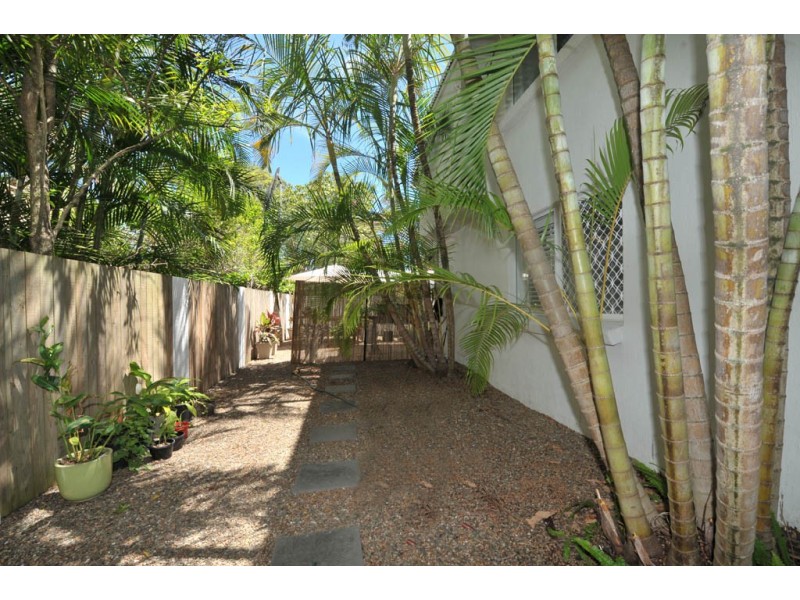 2/6 Woorookool Place, Noosaville QLD 4566