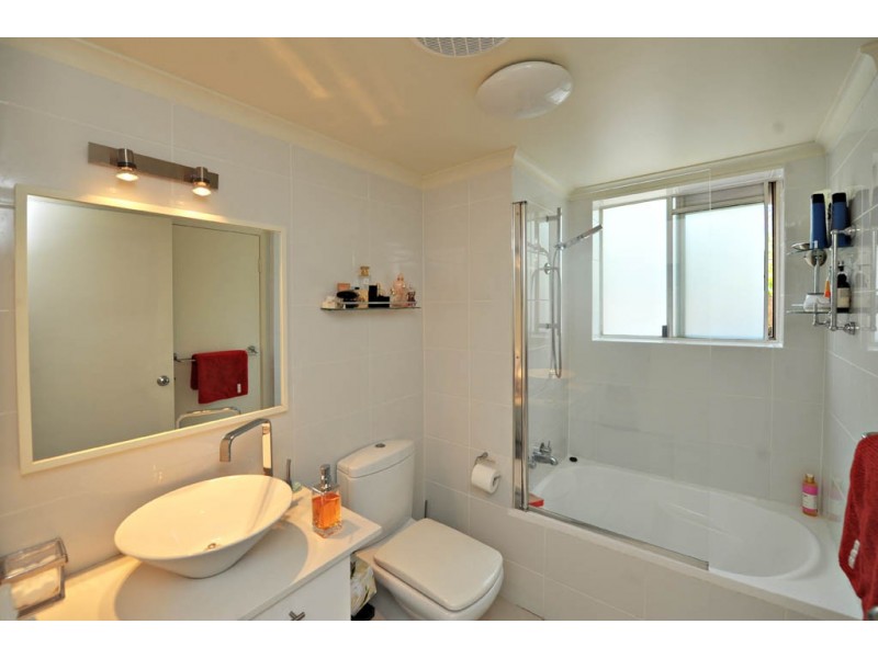 15/13 James Street, Noosaville QLD 4566