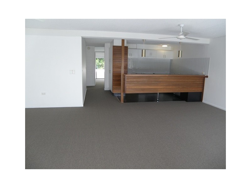 11/6 Edgar Bennett Drive, Noosa Heads QLD 4567