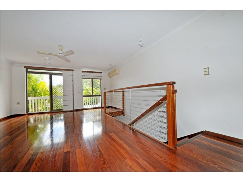 2/17 Noosa Parade, Noosa Heads QLD 4567
