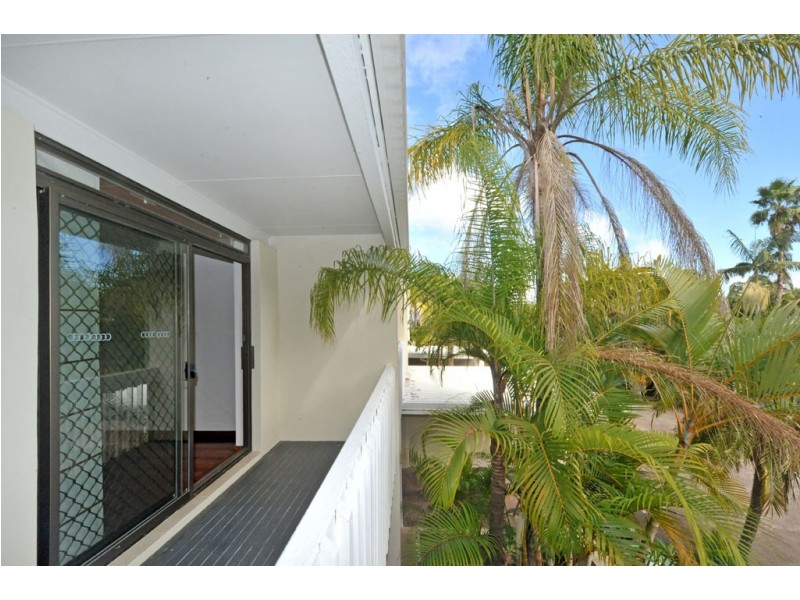 2/17 Noosa Parade, Noosa Heads QLD 4567
