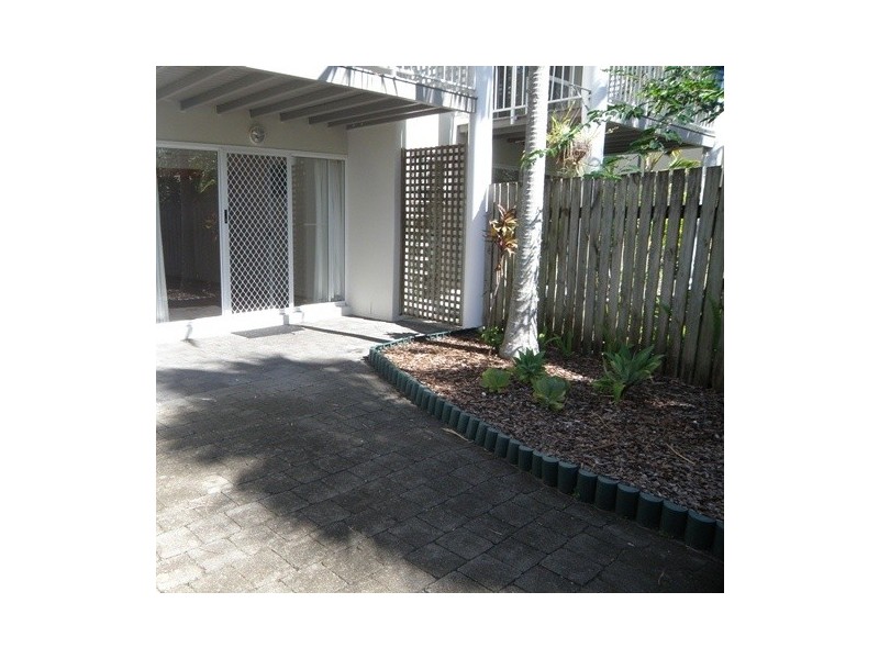 2/14 Barbados Crescent, Noosaville QLD 4566