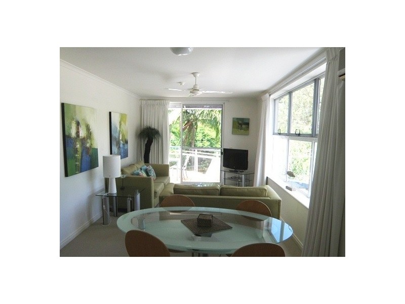 44 The Emerald Hastings Street, Noosa Heads QLD 4567