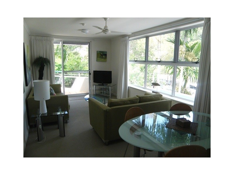 44 The Emerald Hastings Street, Noosa Heads QLD 4567