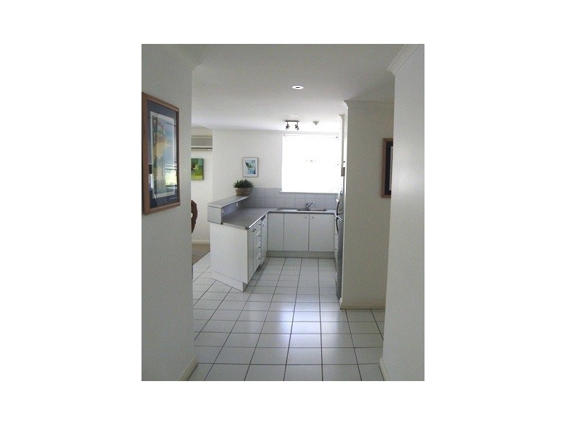 44 The Emerald Hastings Street, Noosa Heads QLD 4567