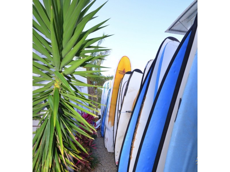 19 Waterside Court, Noosa Waters QLD 4566