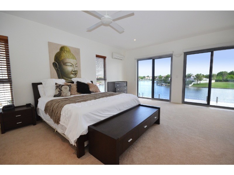 19 Waterside Court, Noosa Waters QLD 4566