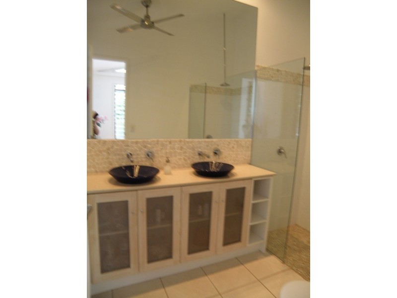 6 June Crescent, Noosaville QLD 4566