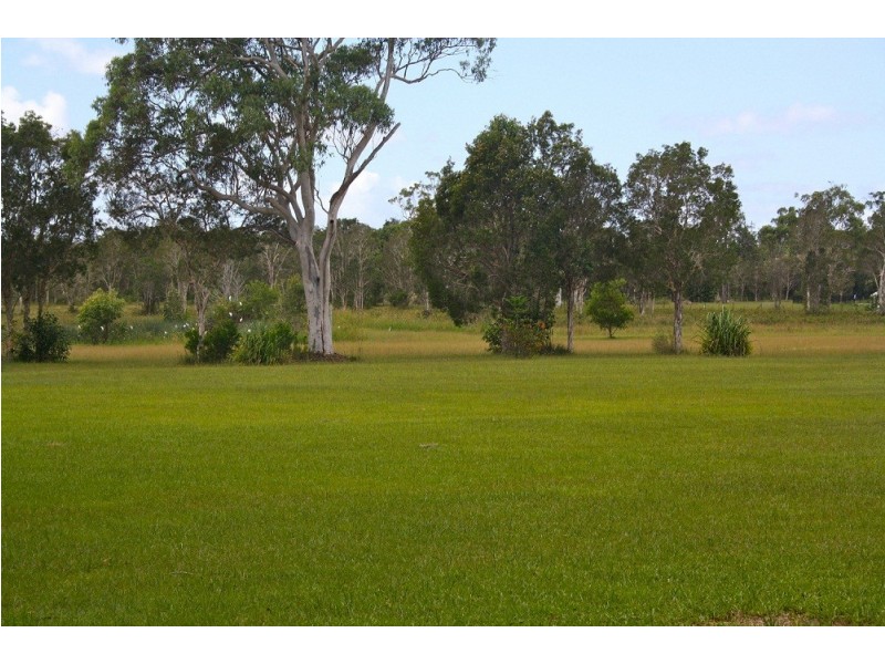 72 Edington Drive, Cooroibah QLD 4565