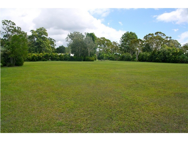 72 Edington Drive, Cooroibah QLD 4565
