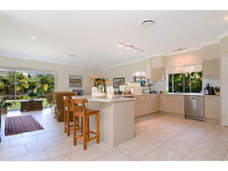 8 Garcia Court, Peregian Springs QLD 4573