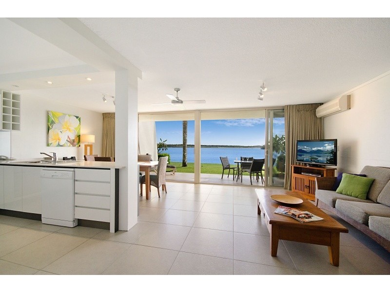 10/6 Quamby Place, Noosa Harbour Resort, Noosa Heads QLD 4567