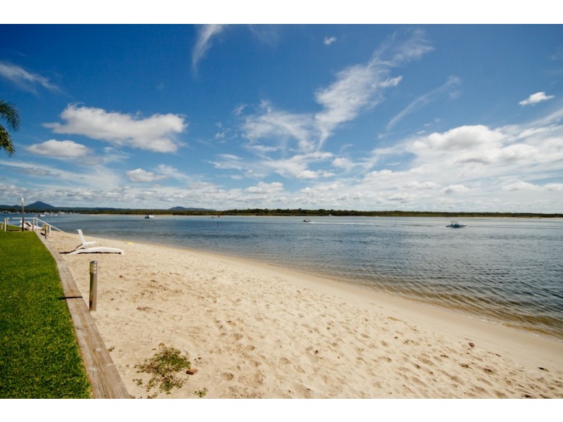 10/6 Quamby Place, Noosa Harbour Resort, Noosa Heads QLD 4567