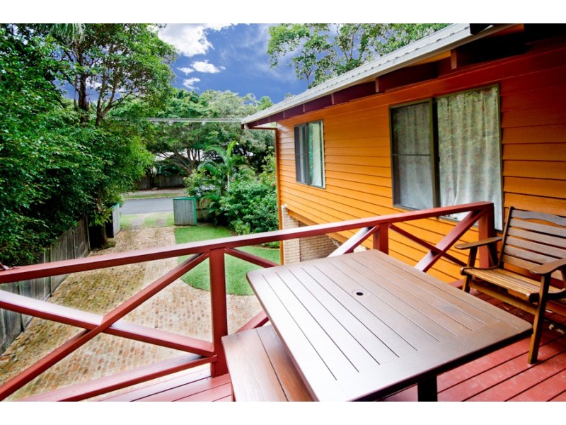 19 Duke Street, Sunshine Beach QLD 4567