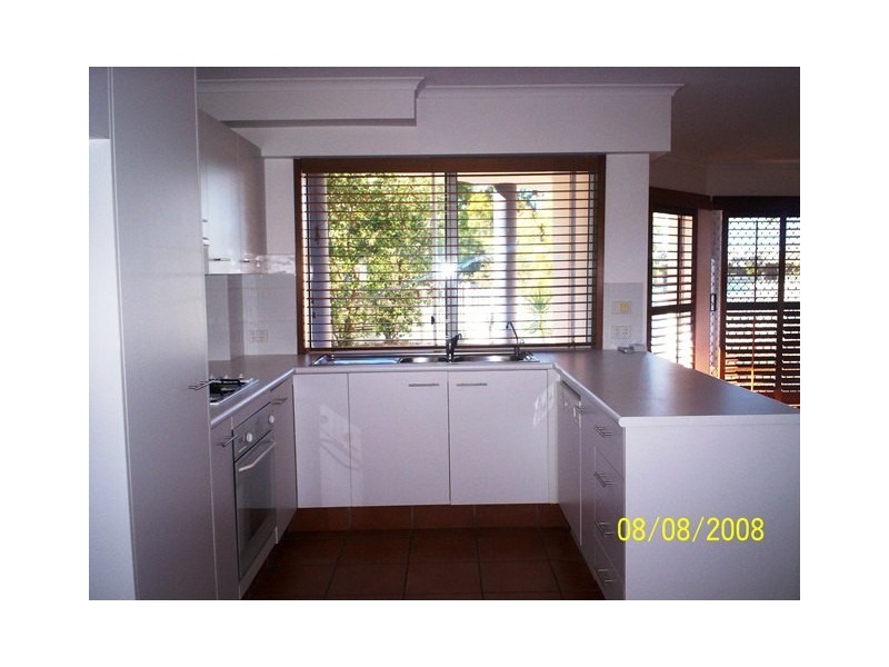 1/5 Hygieta Street, Noosaville QLD 4566