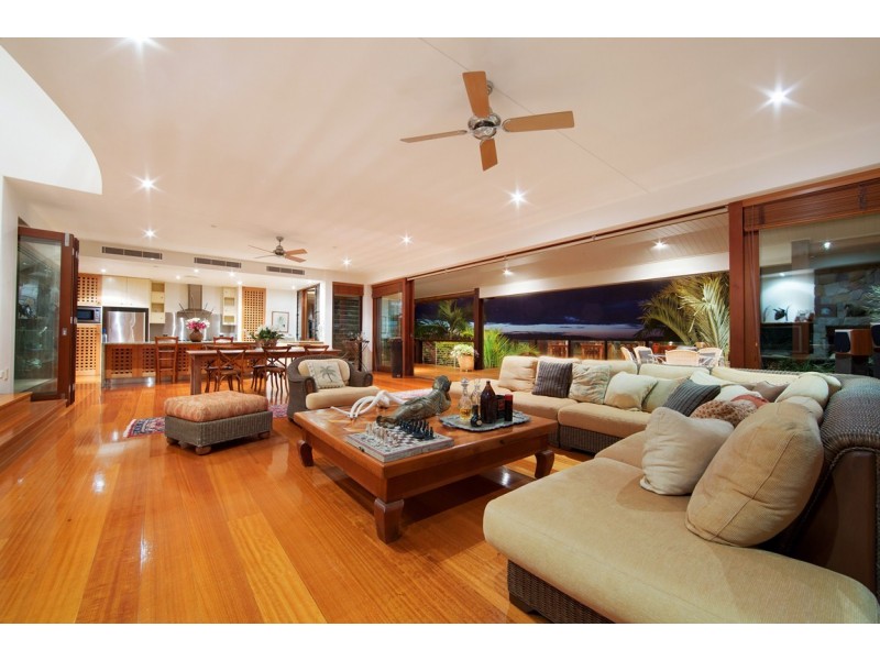 98 Tunba Court, Cooroy Mountain QLD 4563