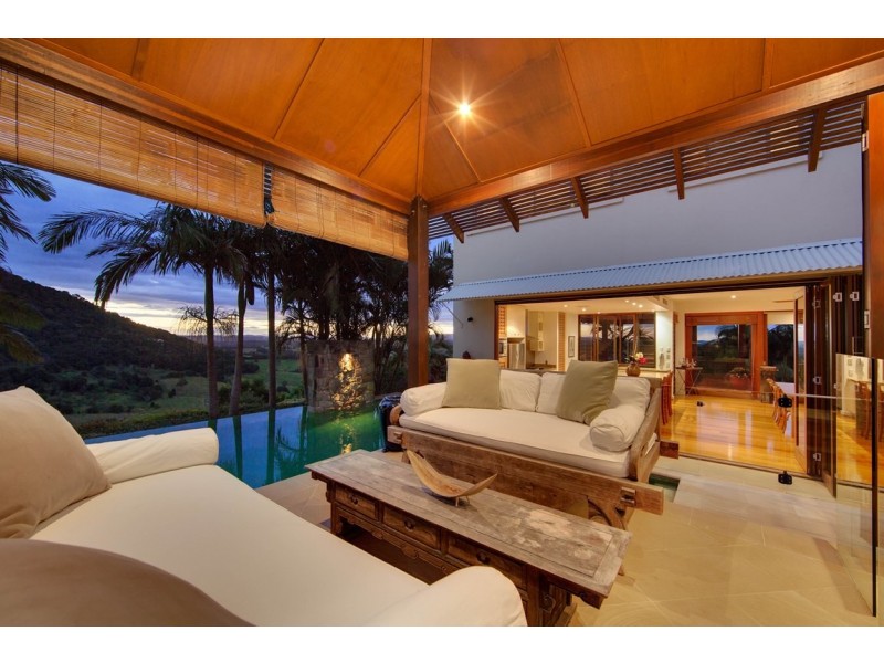 98 Tunba Court, Cooroy Mountain QLD 4563