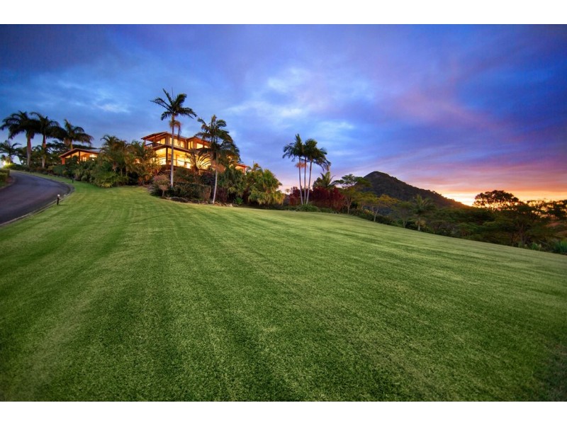 98 Tunba Court, Cooroy Mountain QLD 4563