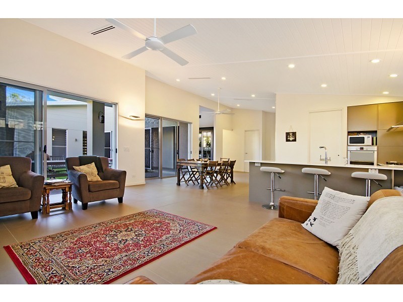 35 Jacksonia Place, Noosaville QLD 4566