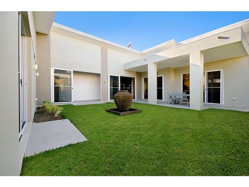 35 Jacksonia Place, Noosaville QLD 4566