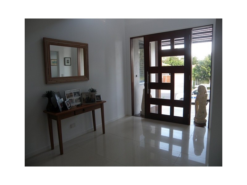 16 Regatta Circuit, Noosaville QLD 4566