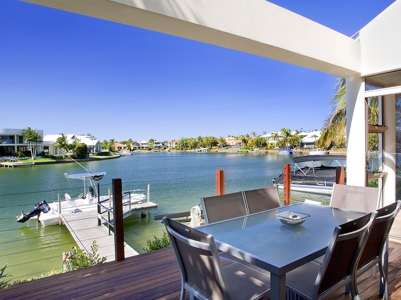 14 Topsails Court, Noosa Waters QLD 4566