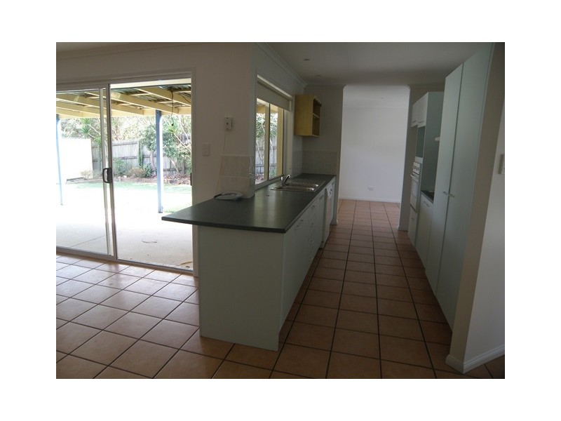 31 Comet Drive, Sunrise Beach QLD 4567