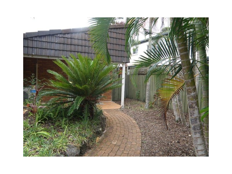 4 Lagoona Drive, Noosa Heads QLD 4567