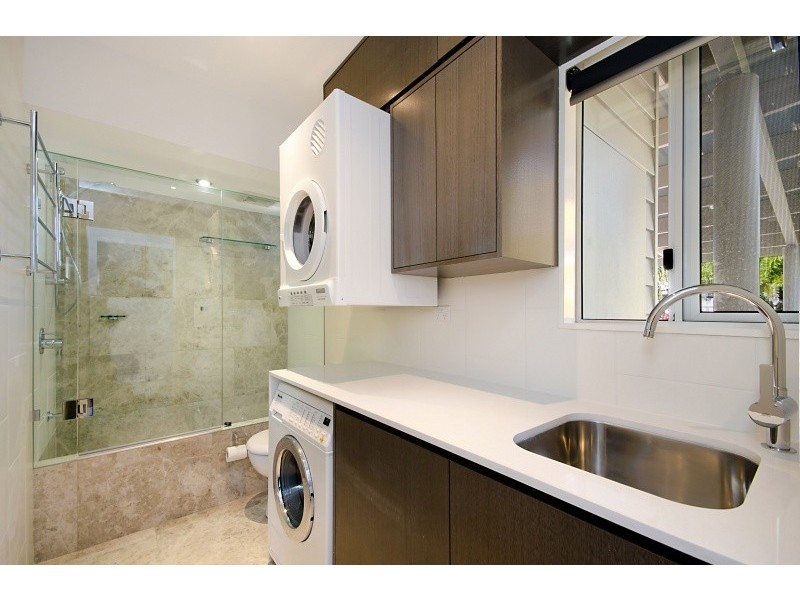 1 Driftwood/9 Barbados Court, Noosaville QLD 4566