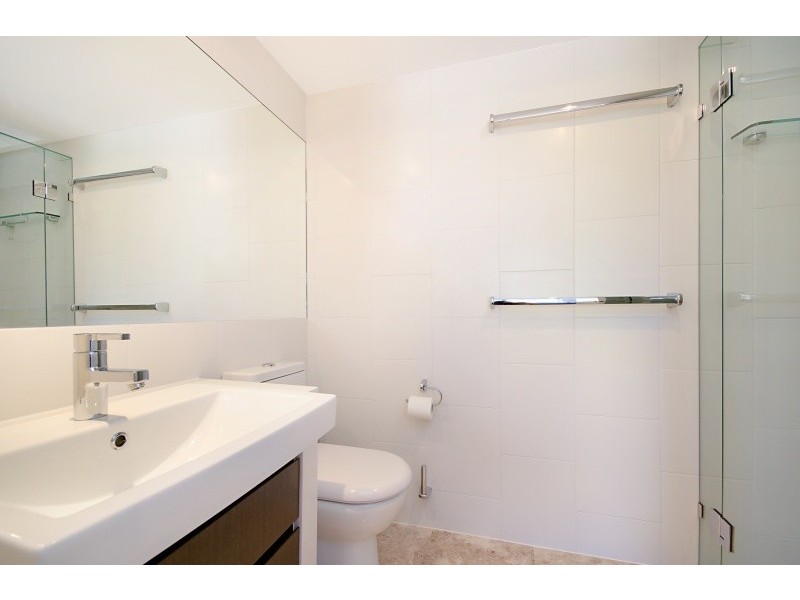1 Driftwood/9 Barbados Court, Noosaville QLD 4566