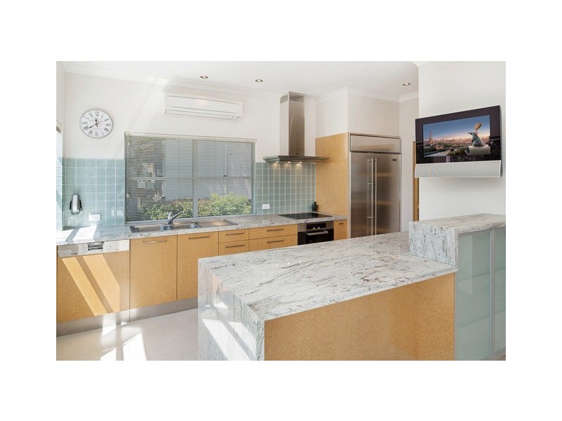 28 Angler Street, Noosa Heads QLD 4567