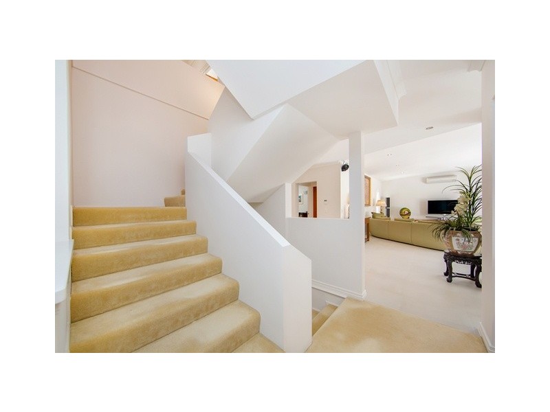 28 Angler Street, Noosa Heads QLD 4567