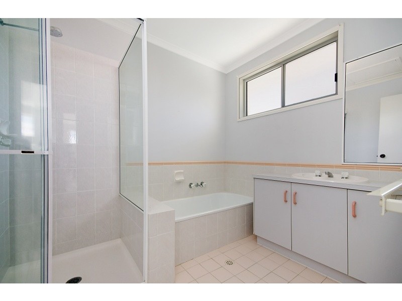 21 Wavecrest Drive, Castaways Beach QLD 4567