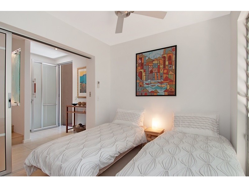 1 / 25 Duke St, Sunshine Beach QLD 4567