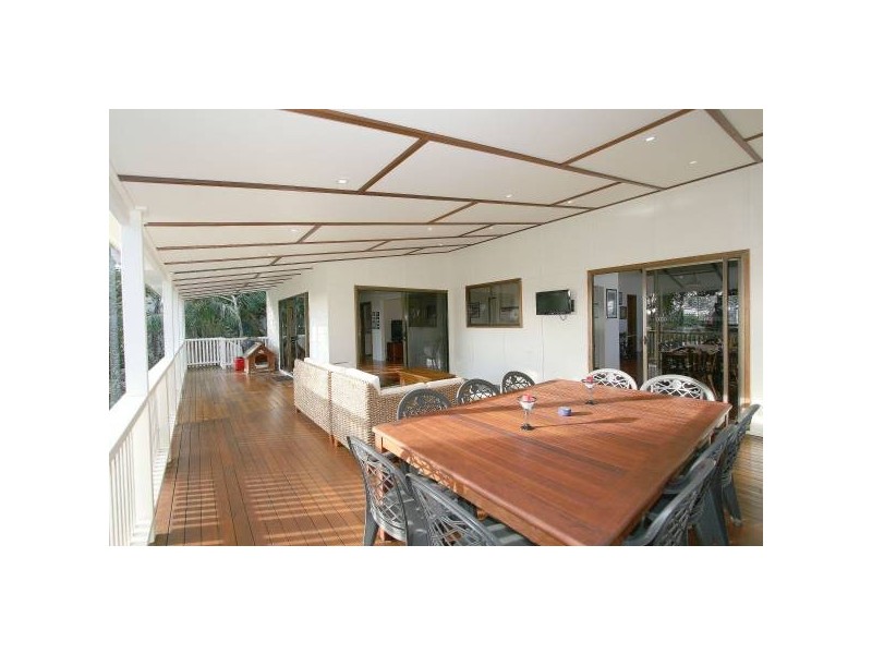 18 Pelican Street, Peregian Beach QLD 4573