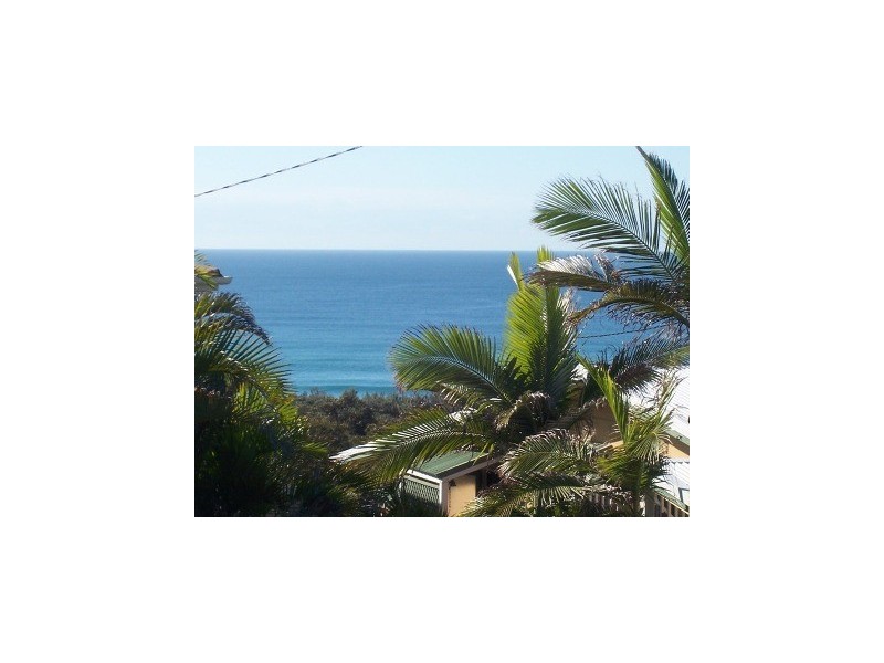 18 Pelican Street, Peregian Beach QLD 4573