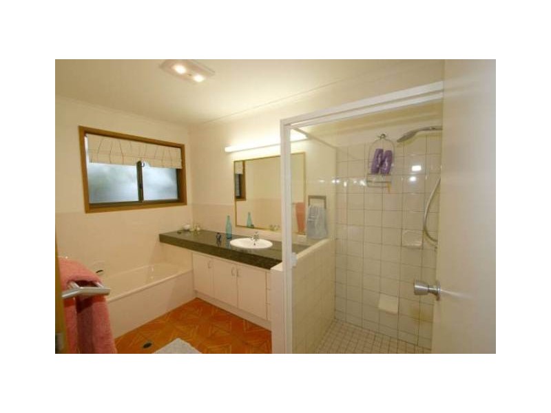 18 Pelican Street, Peregian Beach QLD 4573