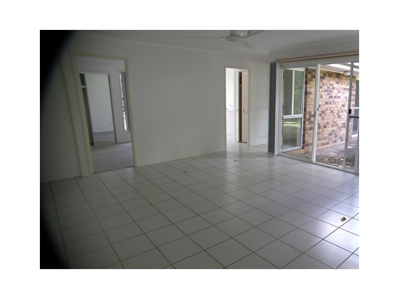 19 Tinaroo Place, Tewantin QLD 4565