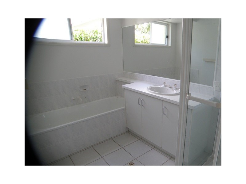 19 Tinaroo Place, Tewantin QLD 4565