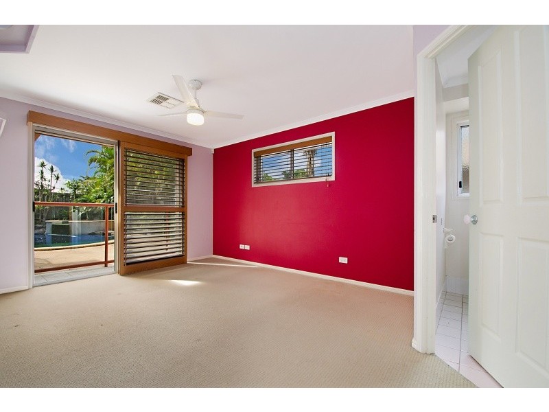 70 Lake Entrance Bvd, Noosaville QLD 4566