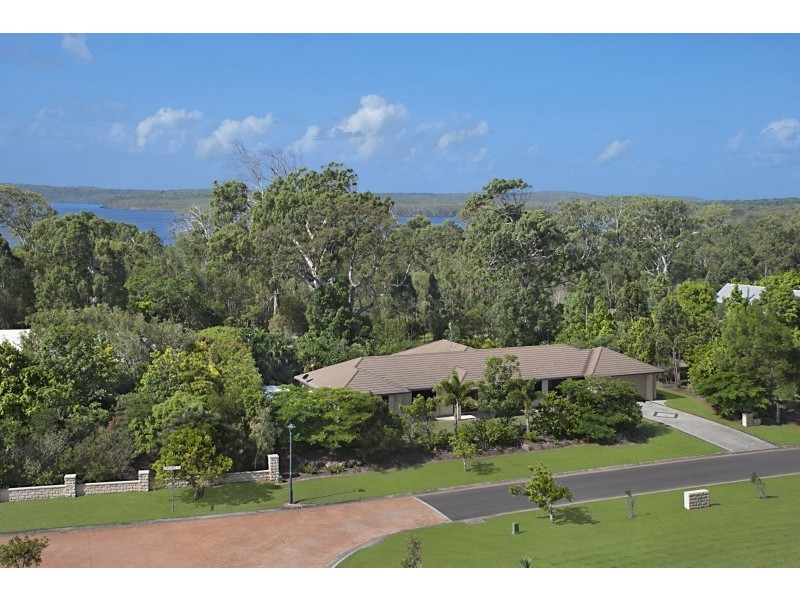 14 Lakeshore Place, Peregian Beach QLD 4573