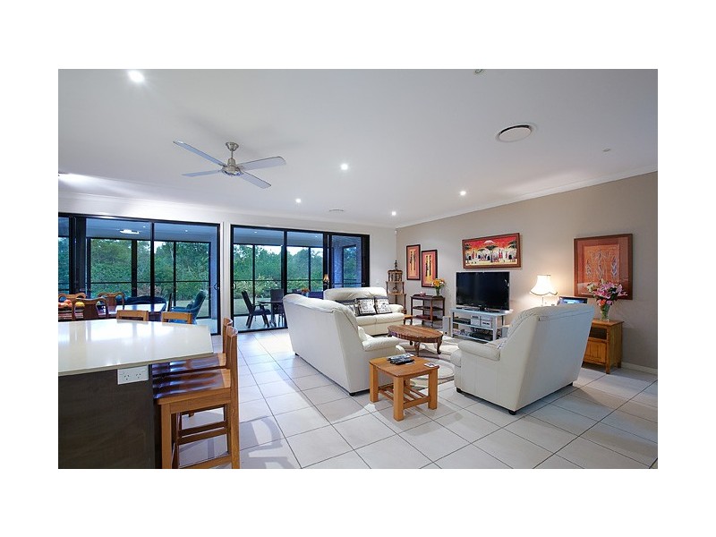 14 Lakeshore Place, Peregian Beach QLD 4573