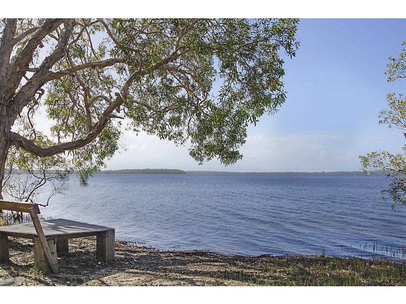 14 Lakeshore Place, Peregian Beach QLD 4573