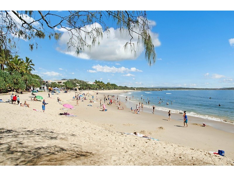 Unit 70 “Ocean Breeze Resort” Hastings Street, Noosa Heads QLD 4567