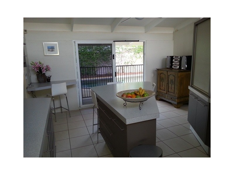 7 Belli Street, Noosa Heads QLD 4567